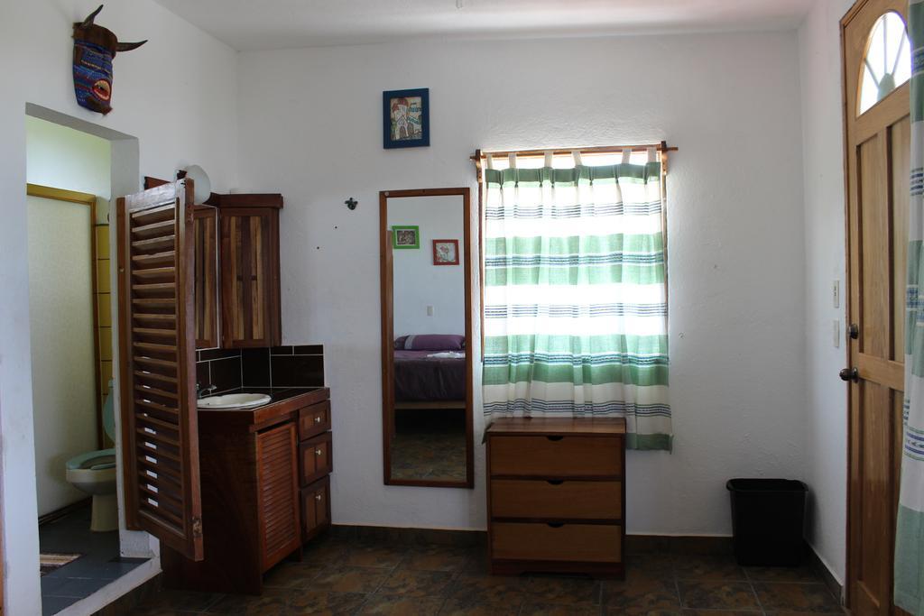 Hotel Buena Vista Puerto Escondido  Bilik gambar